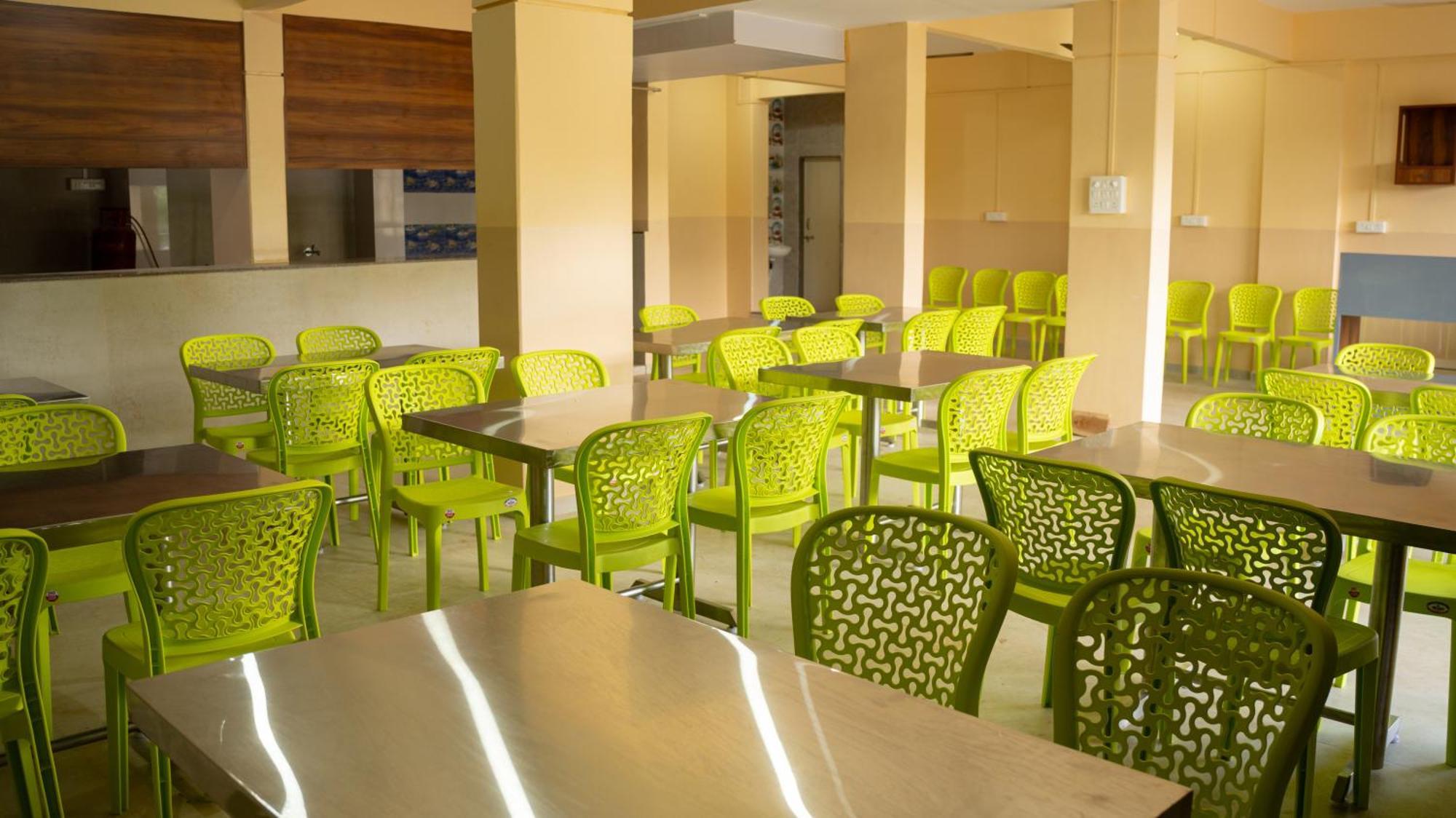 Punekar Bhavan Akalkot Esterno foto